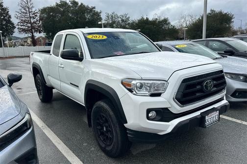 2023 Toyota Tacoma SR5
