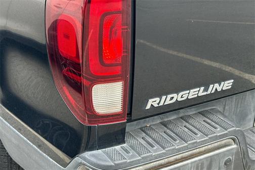 2018 Honda Ridgeline Black Edition
