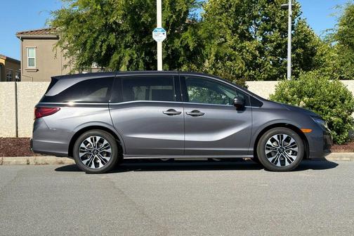 Modern Steel Metallic 2026 Honda Odyssey Elite