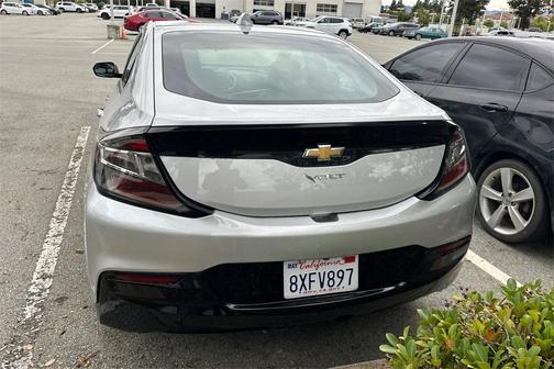2018 Chevrolet Volt LT