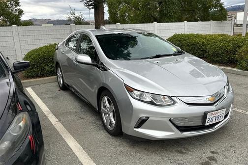 2018 Chevrolet Volt LT