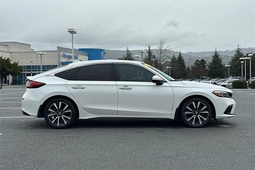 2024 Honda Civic EX-L