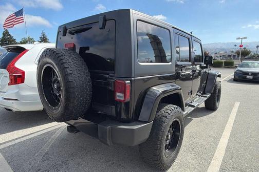 Black Clearcoat 2018 Jeep Wrangler JK Unlimited Sahara