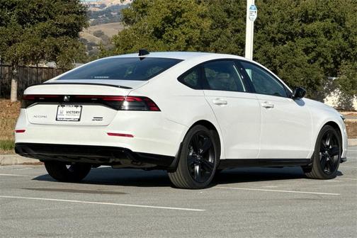 2025 Honda Accord Hybrid Sport-L