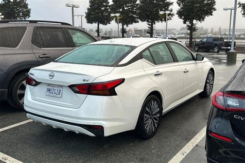 2024 Nissan Altima 2.5 SV