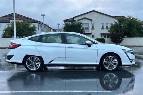 2018 Honda Clarity Plug-In Hybrid Base