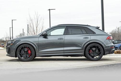 2026 Audi RS Q8 4.0T