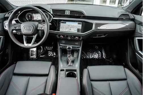 2025 Audi Q3 45 S line Premium Plus