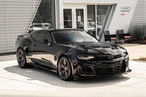 Black 2017 Chevrolet Camaro 2SS