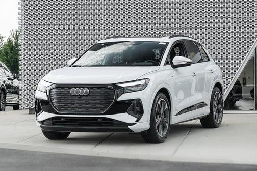 2024 Audi Q4 e-tron Premium Plus 55 quattro