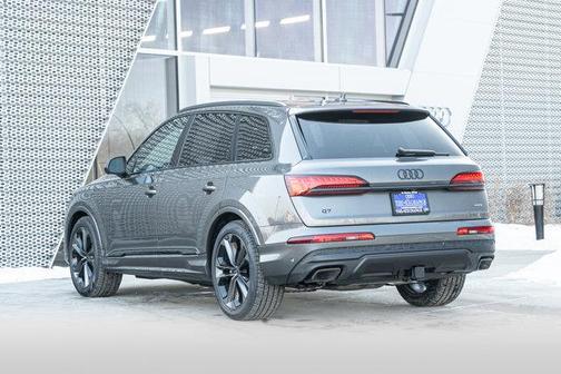 2026 Audi Q7 55 Premium Plus
