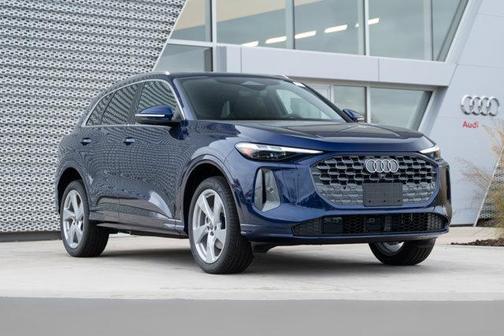 2025 Audi Q5 Premium Plus TFSI quattro S tronic