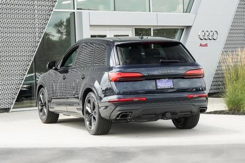 2025 Audi Q7 55 Prestige