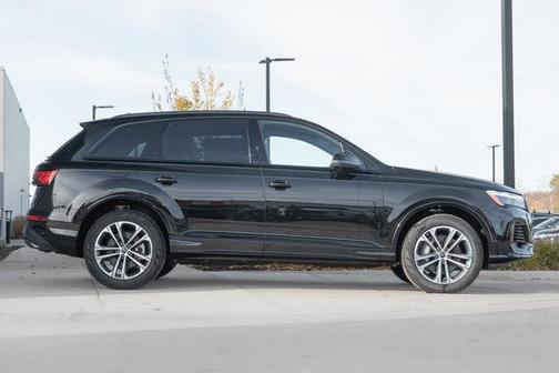 2026 Audi Q7 55 Premium
