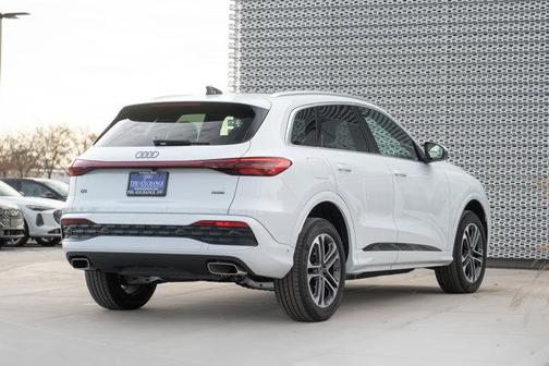 2025 Audi Q5 Premium Plus TFSI quattro S tronic