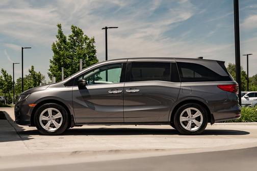 Modern Steel Metallic 2019 Honda Odyssey EX-L