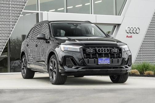 2025 Audi Q7 55 Premium Plus