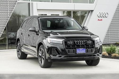 2025 Audi Q7 55 Premium Plus
