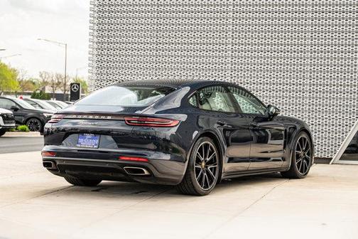 Night Blue Metallic 2020 Porsche Panamera 4