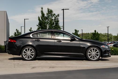 Stratus Gray 2012 Jaguar XF Portfolio