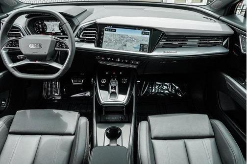 2025 Audi Q4 e-tron Premium Plus 55 quattro
