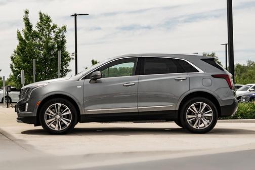 Satin Steel Metallic 2021 Cadillac XT5 Premium Luxury