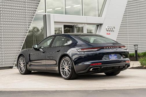 Blue 2021 Porsche Panamera 4
