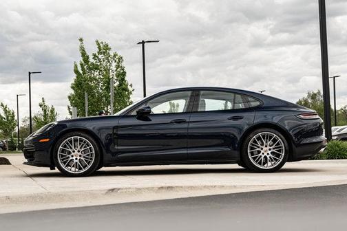 Blue 2021 Porsche Panamera 4