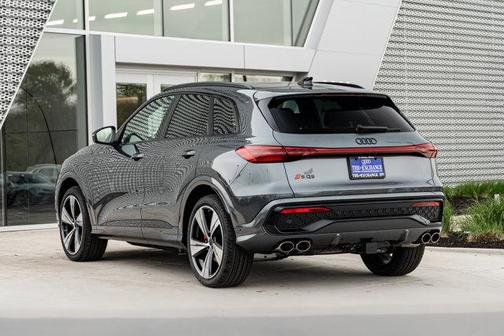 Daytona 2026 Audi SQ5 3.0T Premium Plus