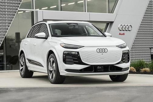 2025 Audi Q6 e-tron Premium Plus quattro