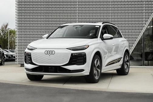 2025 Audi Q6 e-tron Premium Plus quattro