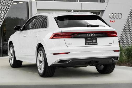 2023 Audi Q8 55 Premium Plus