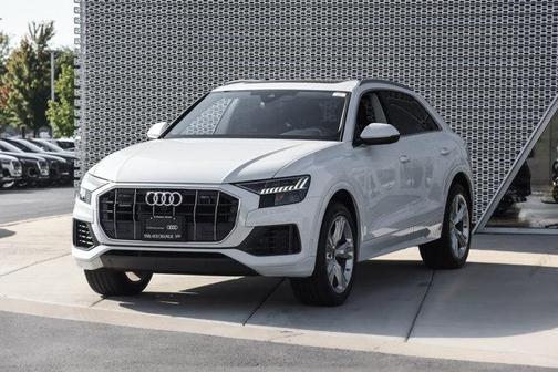2023 Audi Q8 55 Premium Plus