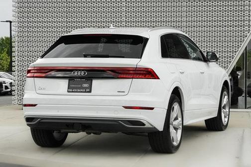 2023 Audi Q8 55 Premium Plus