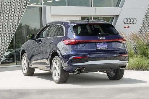 2025 Audi Q5 Premium Plus
