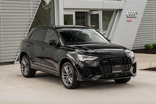 Black Metallic 2025 Audi Q3 Premium 45 TFSI S line quattro Tiptronic