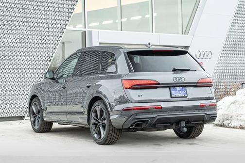 2026 Audi Q7 55 Premium Plus