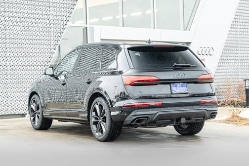 2026 Audi Q7 55 Premium Plus