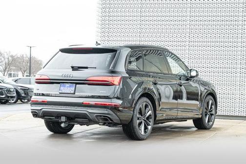 2026 Audi Q7 55 Premium Plus