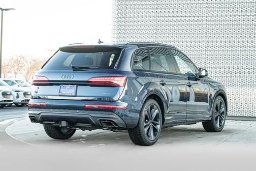 2026 Audi Q7 55 Premium Plus