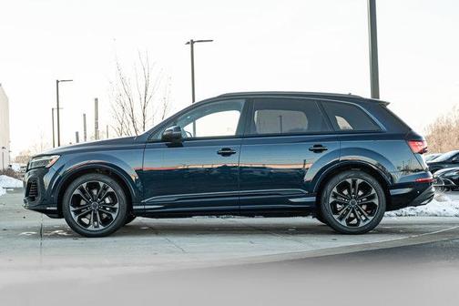 2026 Audi Q7 55 Premium Plus