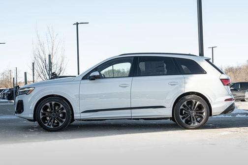 2026 Audi Q7 55 Premium Plus