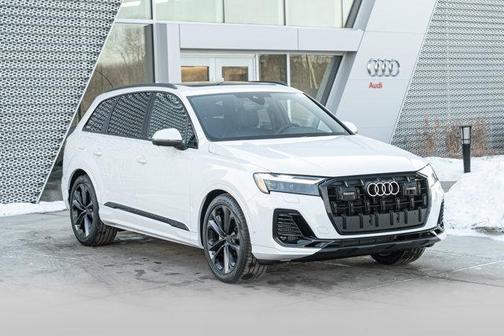 2026 Audi Q7 55 Premium Plus