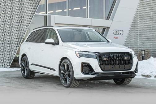 2026 Audi Q7 55 Premium Plus