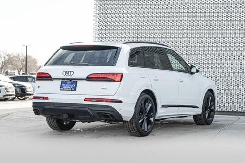 2026 Audi Q7 55 Premium Plus