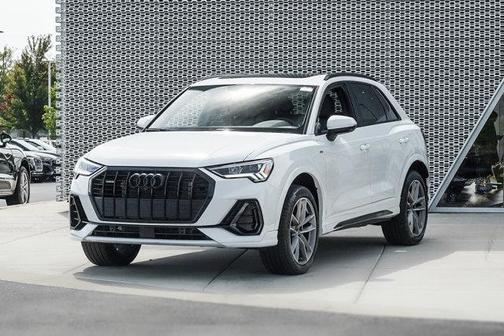 2024 Audi Q3 45 S line Premium Plus