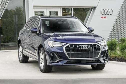 2025 Audi Q3 45 S line Premium Plus