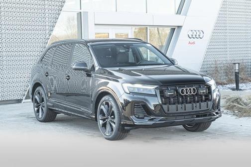 2026 Audi Q7 55 Premium Plus