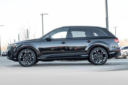 2026 Audi Q7 55 Premium Plus
