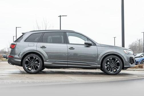 2026 Audi Q7 55 Premium Plus